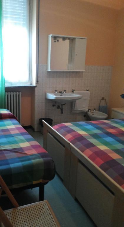 Albergo Il Gembro Sondrio Oda fotoğraf